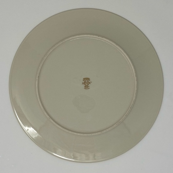 Dinner Plate Holiday by Lenox - Picture 2 of 4
